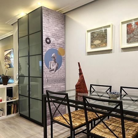 Apartamento Frente Al Guggenheim. Urbanizacion De Lujo En El Centro Bilbao Eksteriør billede