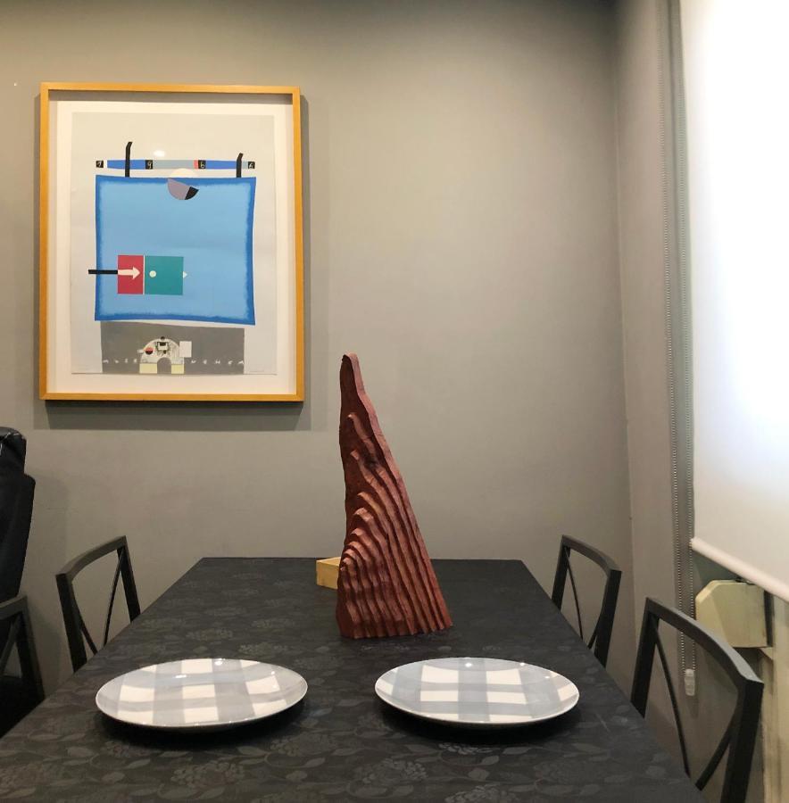 Apartamento Frente Al Guggenheim. Urbanizacion De Lujo En El Centro Bilbao Eksteriør billede