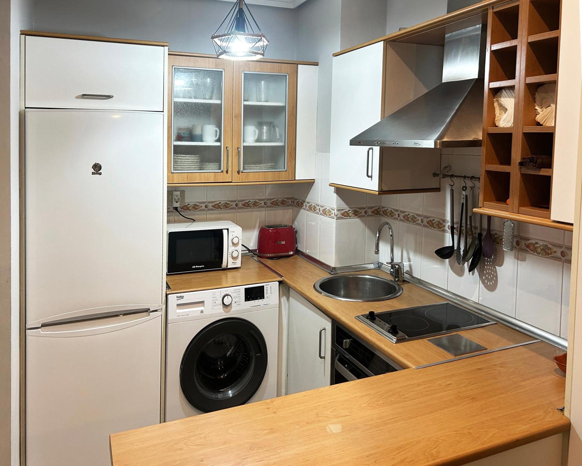 Apartamento Frente Al Guggenheim. Urbanizacion De Lujo En El Centro Bilbao Eksteriør billede